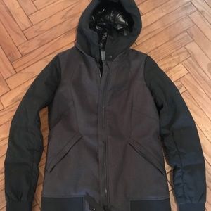 Lululemon jacket/coat new without tags- sz 4